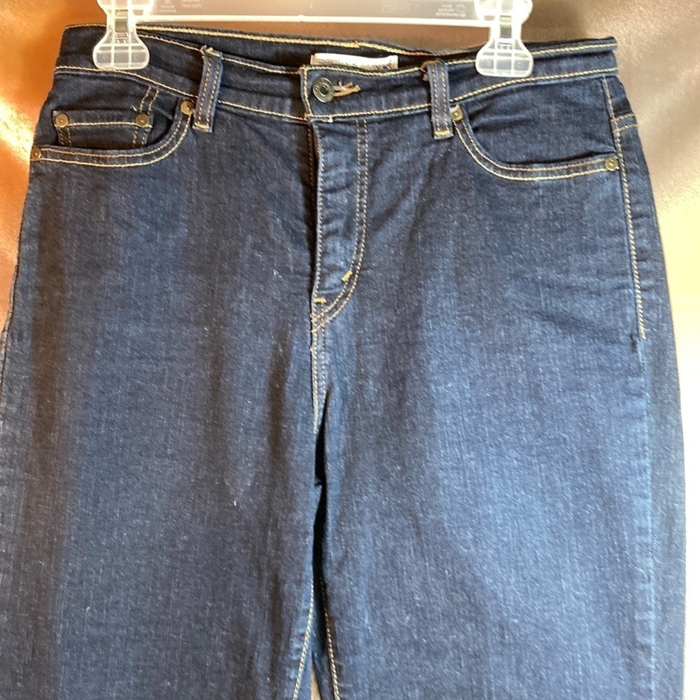 Levi’s 512 perfectly slimming‎ jeans. Size 12. 32” flat waist. V. 31” inseam.